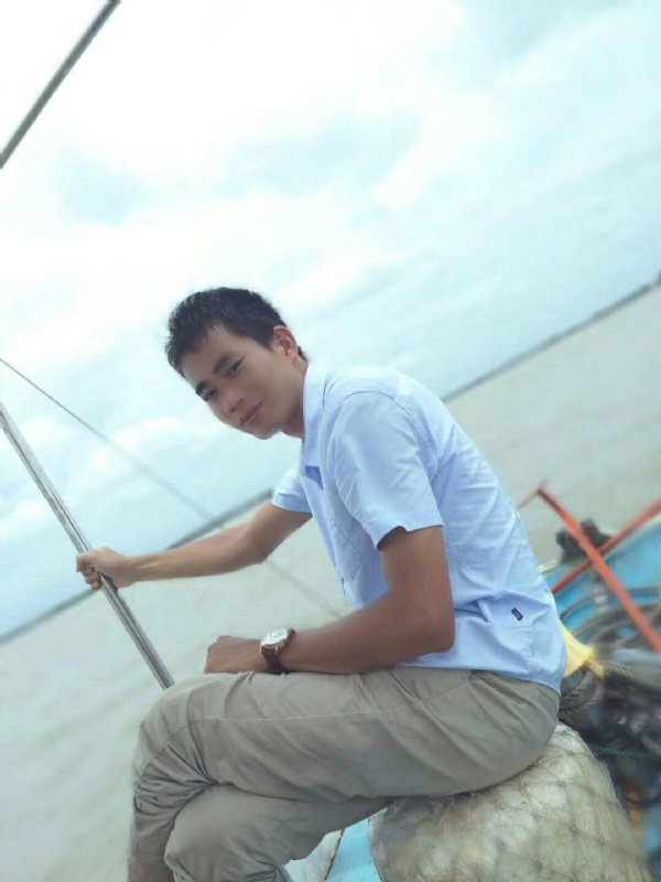 慵懒的猫的第一张照片--湛江交友中心